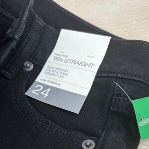 GAP Women's Black Straight Leg Jeans